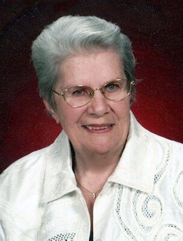 knoxville news sentinel obituaries|More.